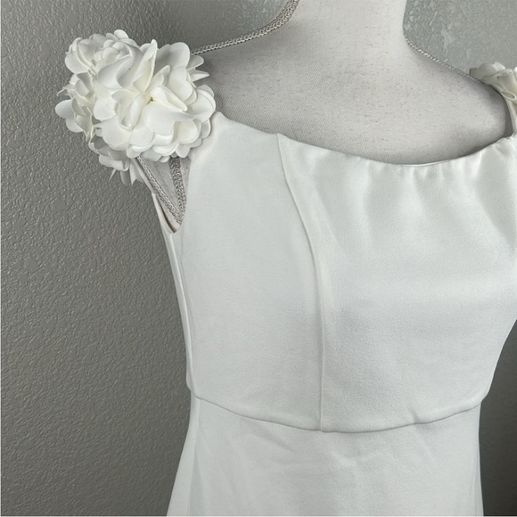 Lulus Pretty Presence White Off-the-Shoulder Floral Strap Mini Dress Size Large - Picture 7 of 10